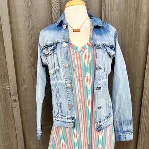 NEW LITZ LA women's vintage denim jacket in blue